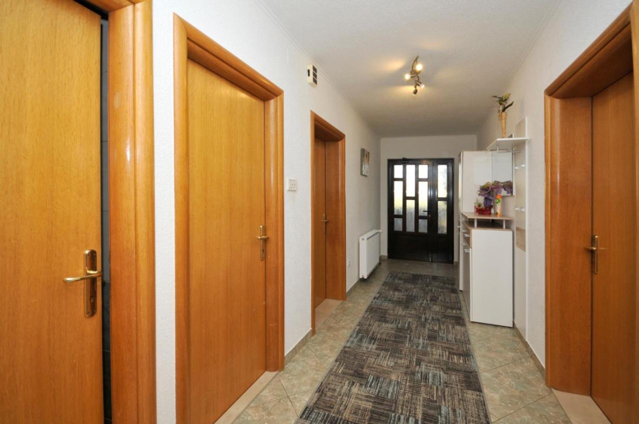 Roso Apartment With Sea View 特罗吉尔 外观 照片